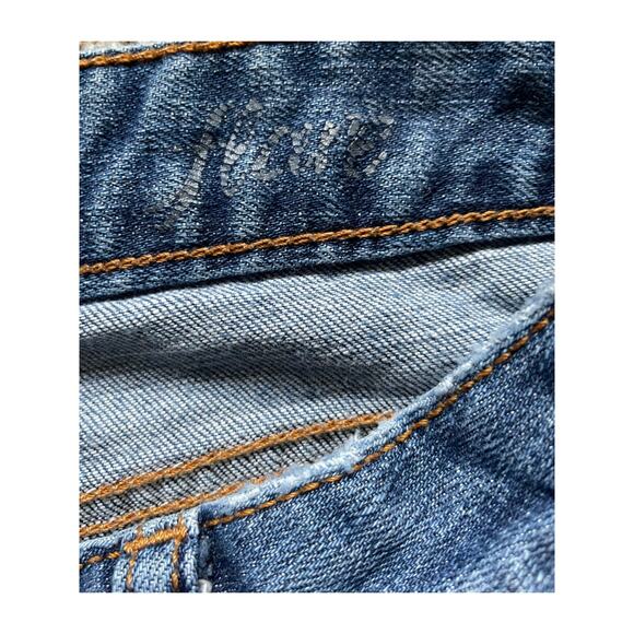 Calvin Klein Women/Teen Flare Jeans size 8 Classic Medium Wash Retro Sustainable - Picture 9 of 10